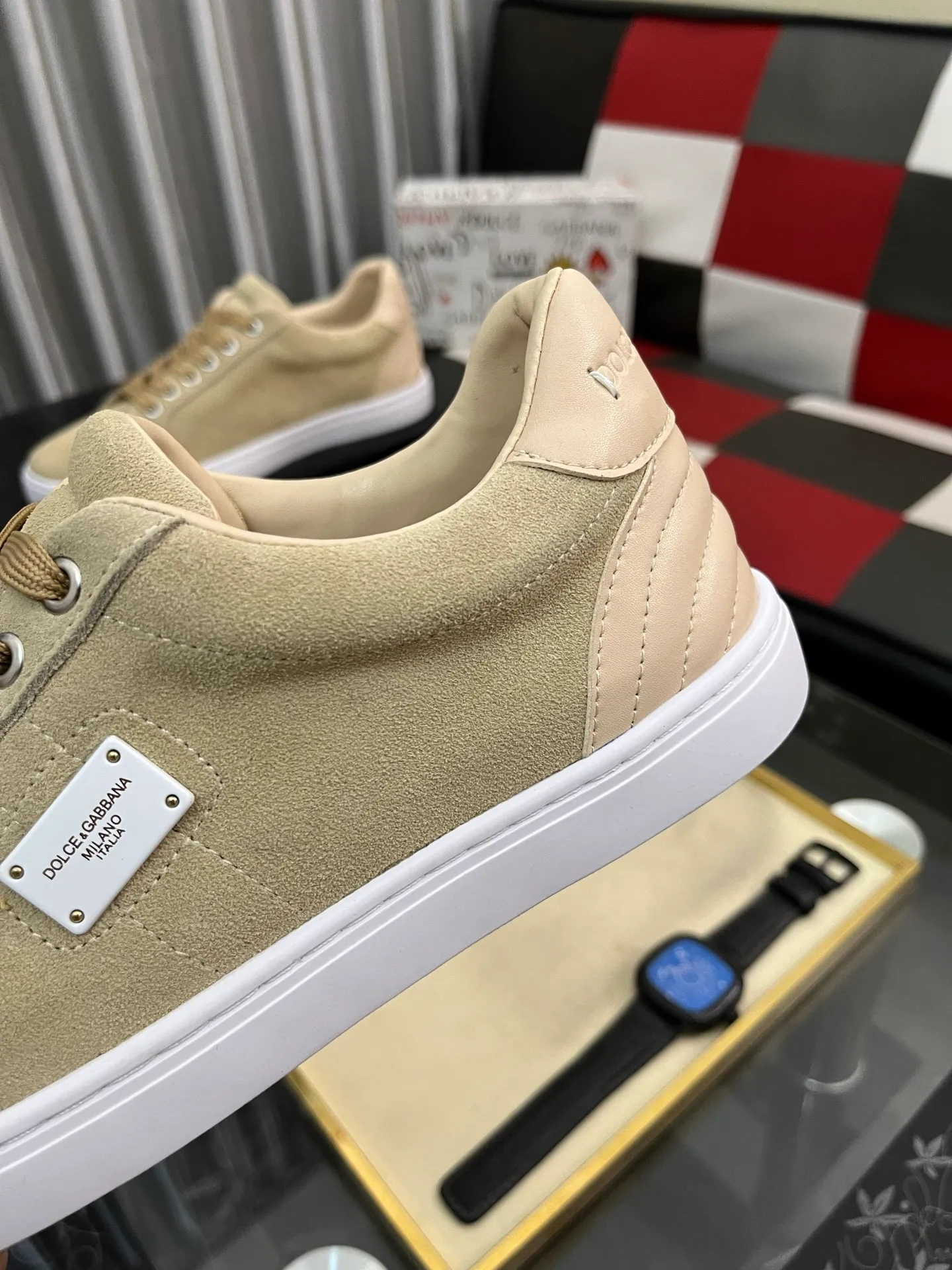 Men's shoes 💰400⌚️⌚️New DG Dolce & Gabbana high-end couple's sports and casual shoes, imported cowhide, multiple material splicing design➕Imported cowhide lining, cowhide foot pads➕Original TPR elastic outsole. Size: 38-46